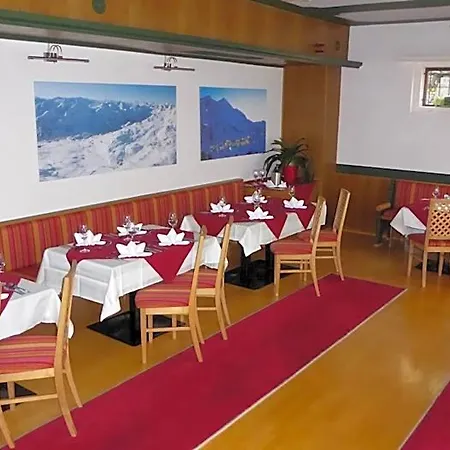 Alpina's Beds & Boots 3* Обертауерн