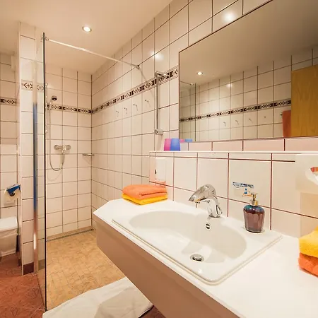 Hotell Mosermandl 3*